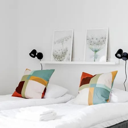 Hiisi Homes Armonkallio * 坦佩雷